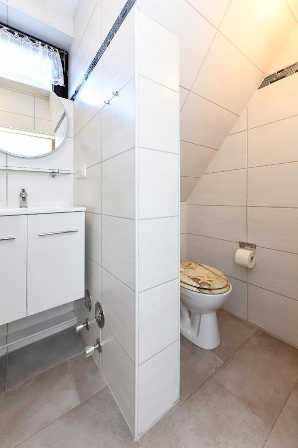 Ferienwohnung Seepferdchen Im Wohnpark Werdum Exterior photo